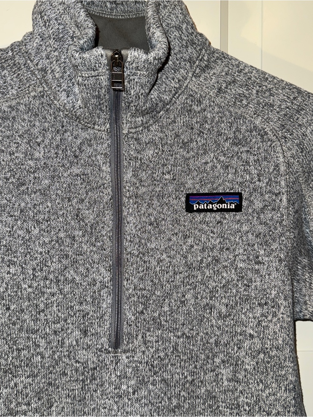 Patagonia women’s Grey 1/4-Zip Better Sweater Fleece - size XS